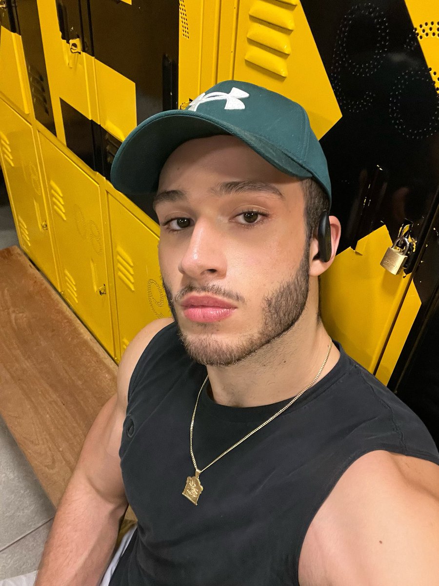 esteebanmilch's tweet photo. big boyyy https://t.co/iwJcnRBRPG