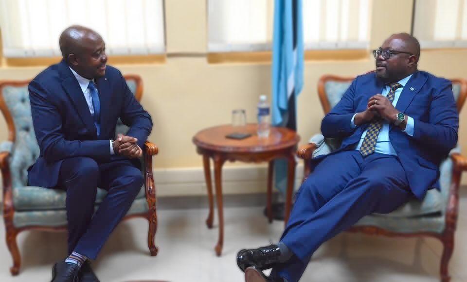 Delighted to announce that Mr. Itayi Viriri, Chief of Mission for <a href="/IOMBotswana/">IOM Botswana</a>, presented his credentials to Hon. Dr. Phenyo Butale. Together, we reaffirm our commitment to regional integration for inclusive growth under #Vision2036 &amp; #NDP12

<a href="/BWGovernment/">Botswana Government</a> 
<a href="/MIR_BW/">MIRBW</a> 
<a href="/AmyEPope/">Amy Pope</a>