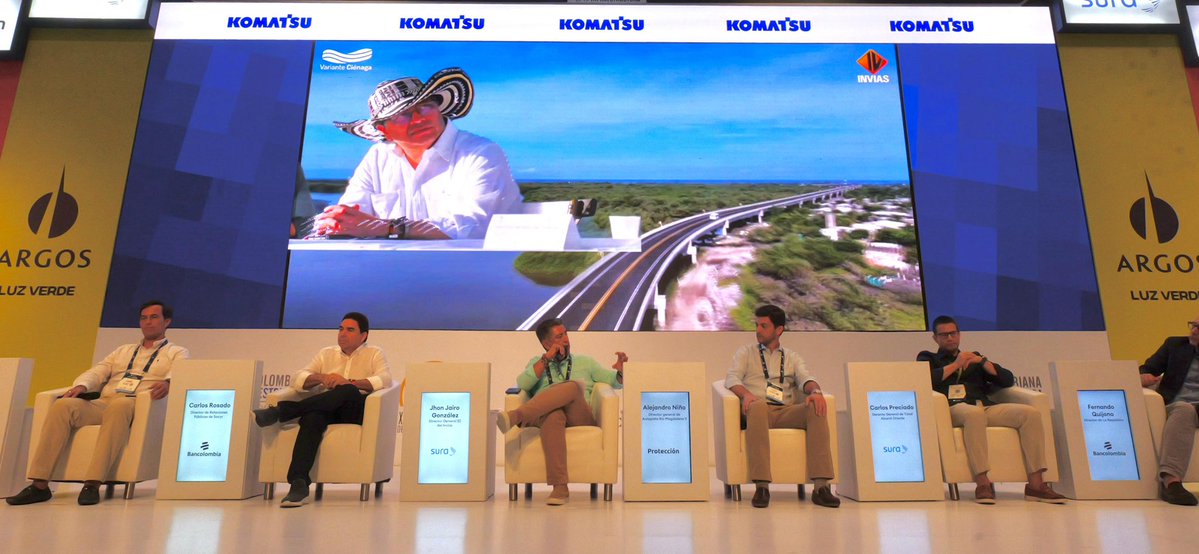 InviasOficial's tweet image. “El legado del Invías será el Conpes que estamos estructurando. Incluye proyectos históricos para regiones donde casi no se había invertido: la vía Pasto–Estanquillo y la salida al mar desde Popayán son las dos obras màs importante de este Conpes&quot;.