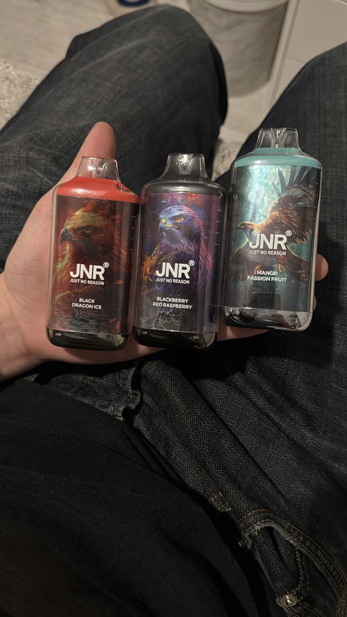 En l’honneur de la journée d’indépendance de l’Albanie 🇦🇱🦅