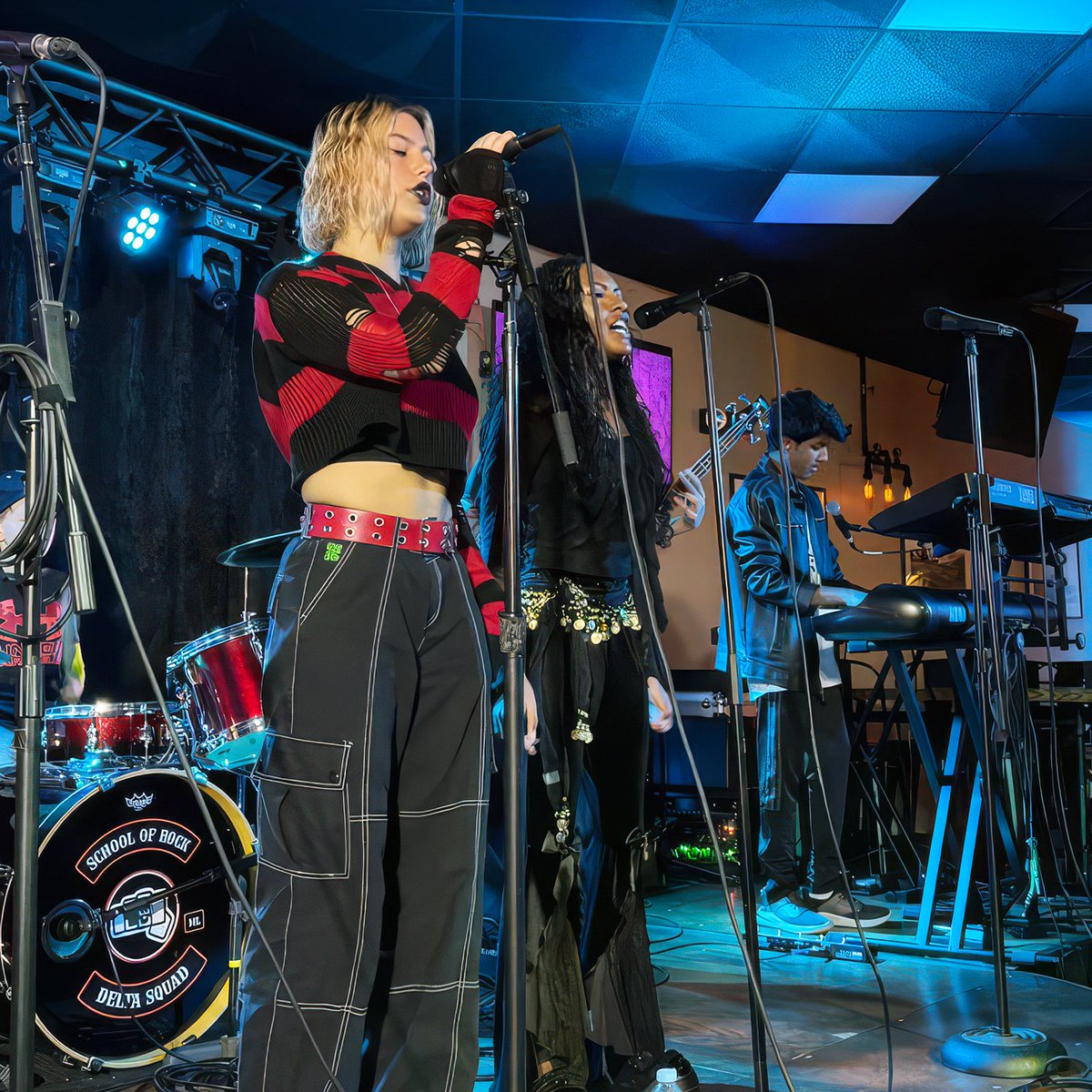 School of Rock Royersford rocking the Rivet stage on November 22nd! They shared the night with the talented students of School of Rock Main Line: Delta Squad.

🎸 Check our Facebook for a video clip of their live performance: facebook.com/visitrivet/vid…