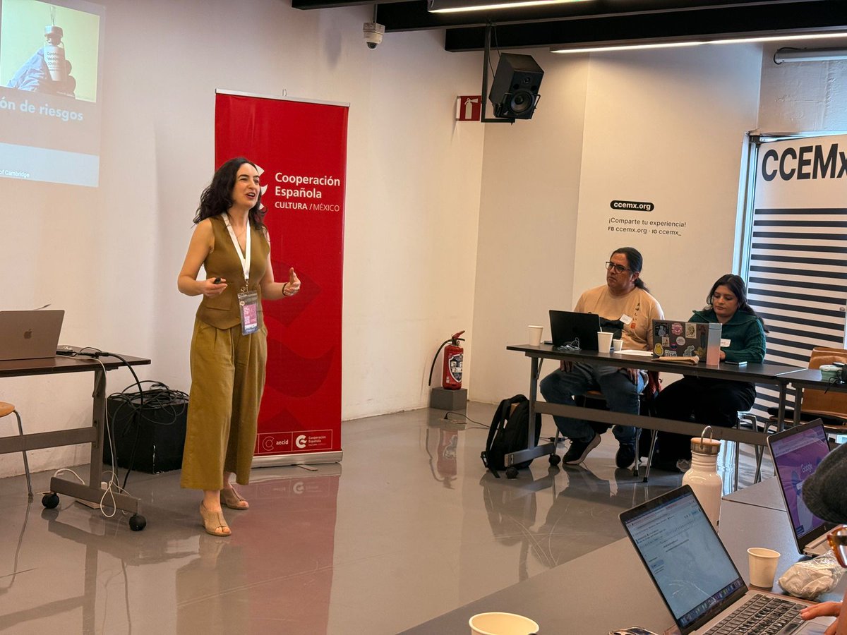 RedMexPeriodCiencia tweet media