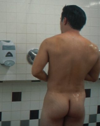 rozanovders's tweet photo. idc it’s no longer national cake day i need an excuse to post hollanov asses https://t.co/Qs3Gq5DXvh