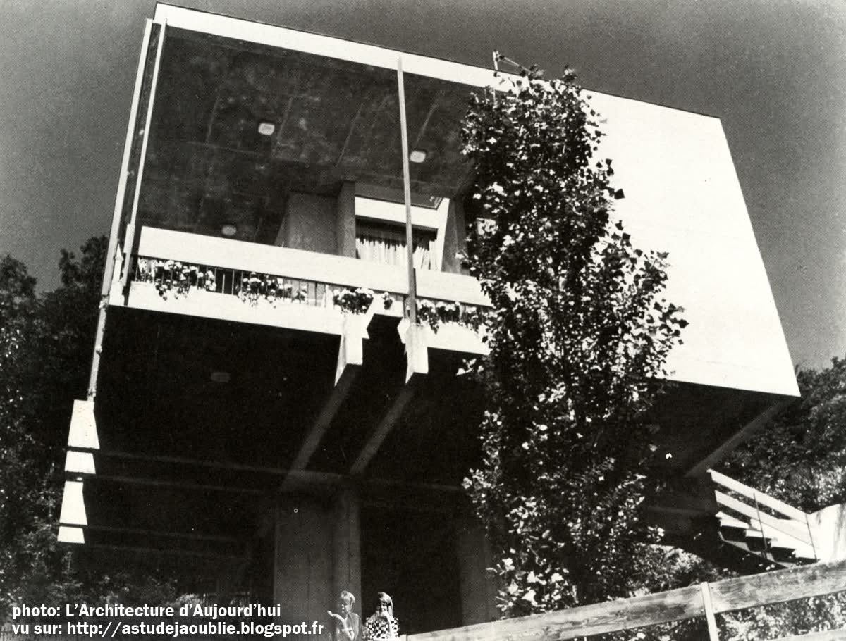 TRES60Blog's tweet image. Maison Girard en Plessis Robinson, Francia. Proyectada en 1971 por Pierre Sirvin.

#MaisonGirard #PierreSirvin #arquitectura