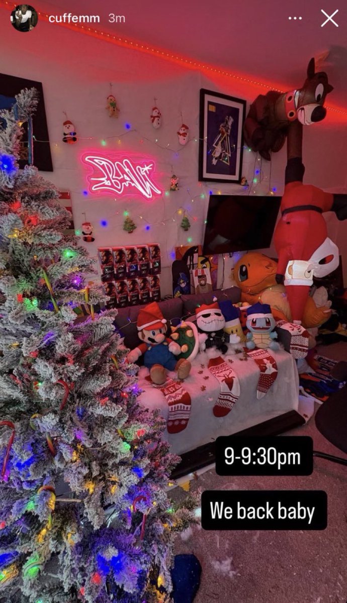 Cuffem new Christmas background 👀 🔥 
“Stream tonight”