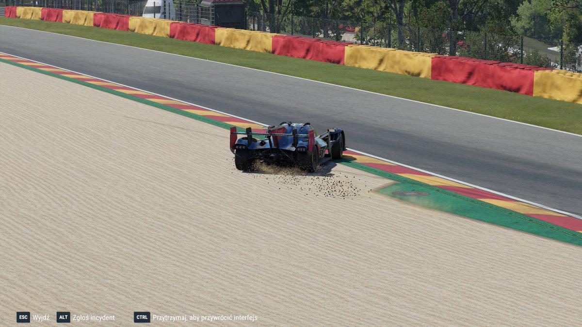 Pierwsze przejazdy w nowym zespole za mną. 
Nie obyło się bez uślizgu i zaliczenia pułapki żwirowej, ale takie rzeczy to normalka dla Nas - profesjonalistów. Szukanie limitów.

Dzięki <a href="/josephinaola/">Aleksandra Daniel</a> i <a href="/LowcyTrofeow/">Łowcy Trofeów</a> za klucz do <a href="/projectmracing/">Project Motor Racing</a>.