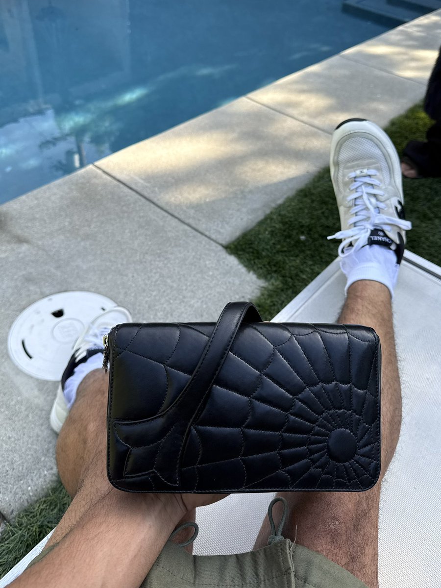 YvngJac's tweet image. Mom wasn’t too happy how I showed up to thanksgiving 🙄