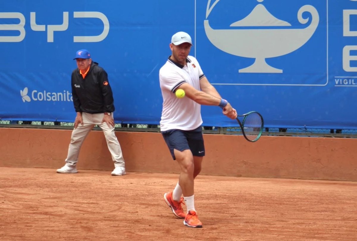 PrimerSetCol's tweet image. Triunfazo del gordo Gómez para meterse a semis del Challenger de Bogotá