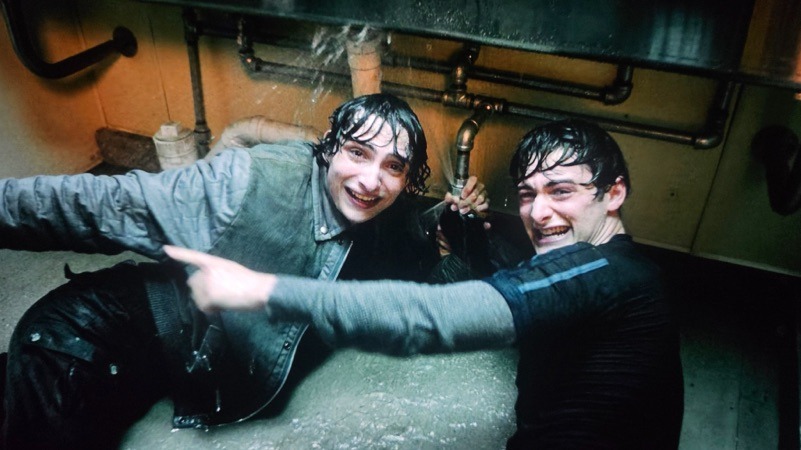 HELP I CANT 😭😭😭😭😭