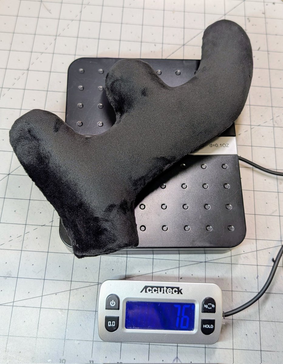 Fun-Fur-All tweet media