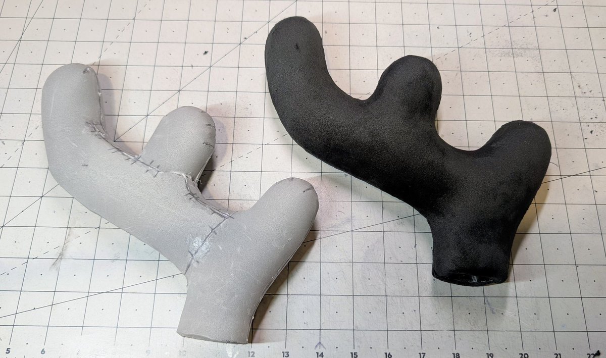 Fun-Fur-All tweet media