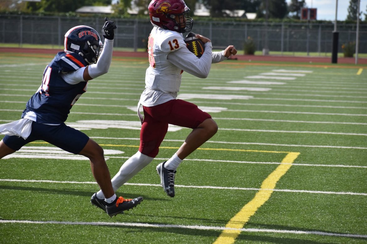 Xavier Buckles (6’4 JUCO QB) tweet media