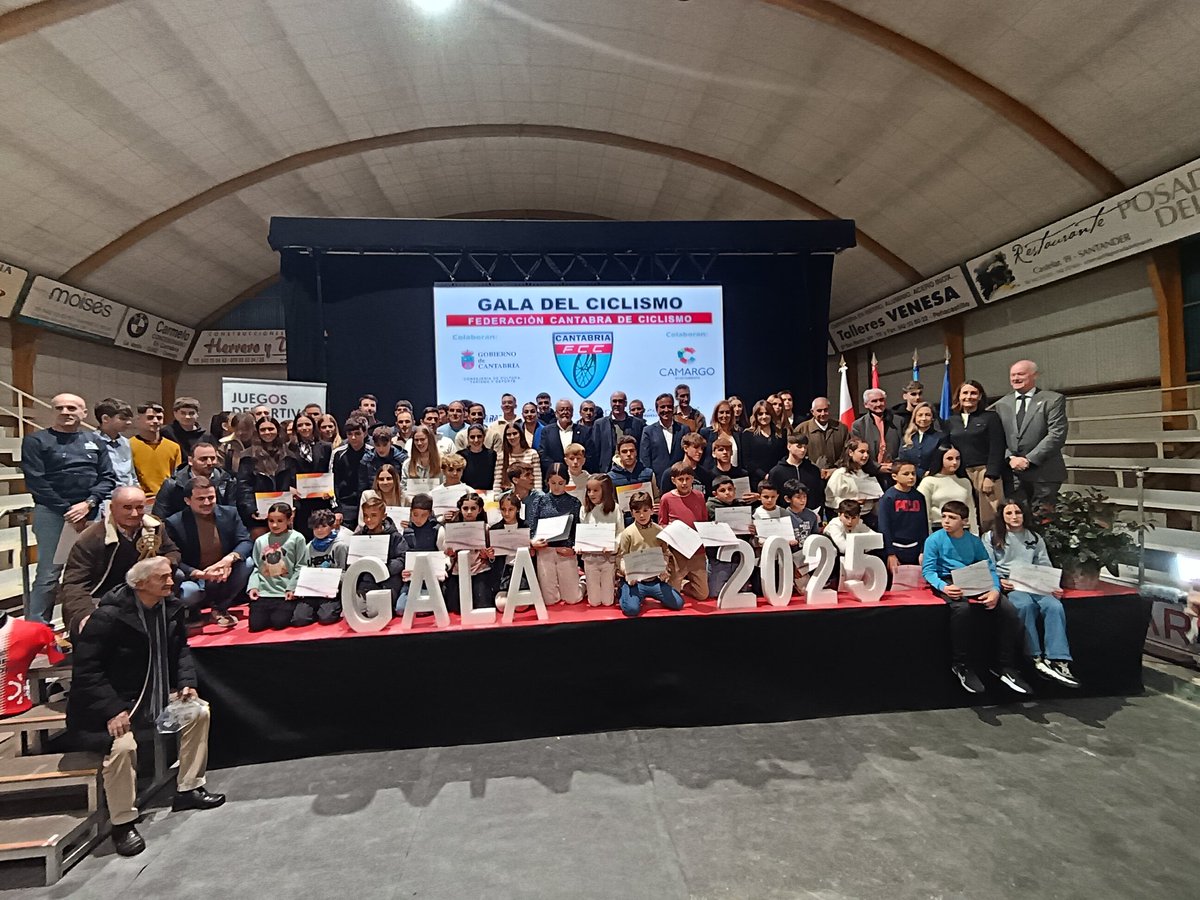 FedCantabraCiclismo tweet media