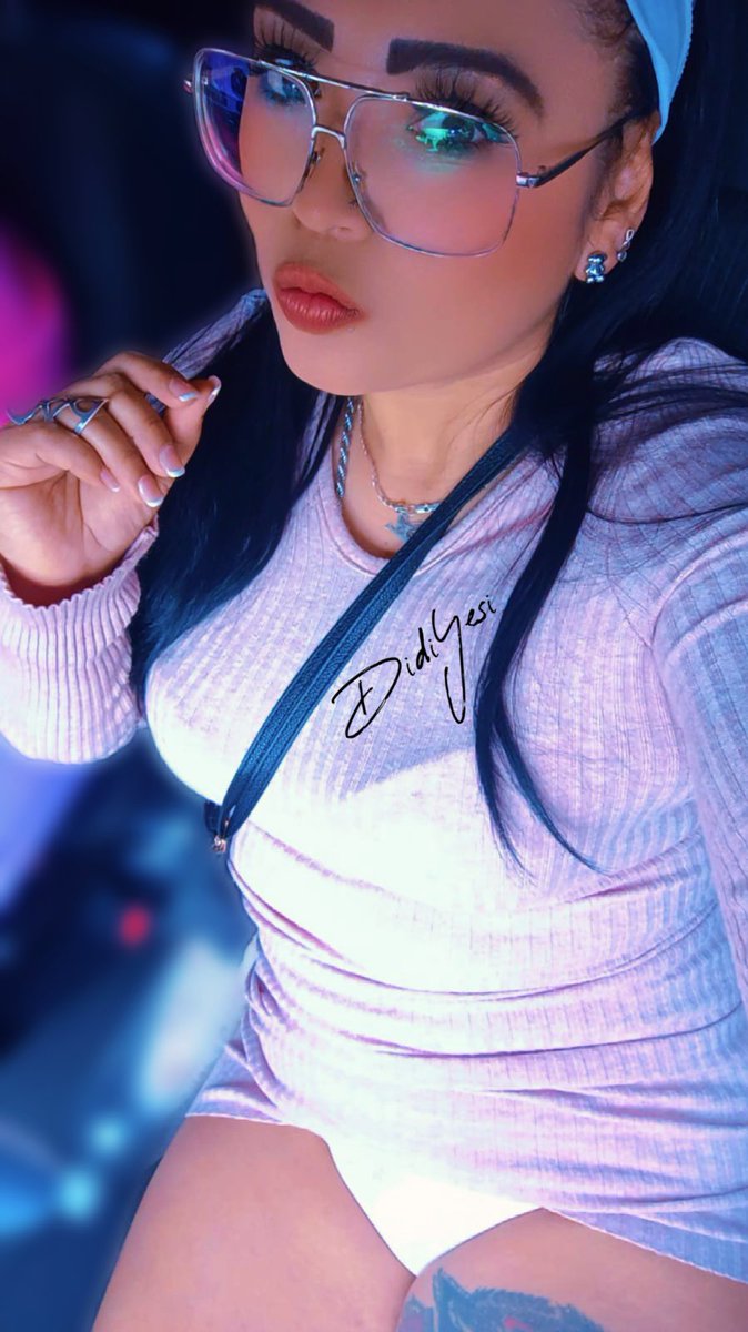 🎄🛒🎁De compras por el arbolito... <a href="/BodegaAurrera/">Bodega Aurrera</a>

  Y pensando en salir por la noche a <a href="/TAKISWINGER/">CENTRO DE ESPECTÁCULOS SW: “LOS TAKISWINGER “ A.C</a> aunque sea solita un rato, o planeando algún otro plan🥰😈

Y si nos ponemos de acuerdo... 

#ExhibicionismoPúblico saben que me encanta el morbo en los lugares públicos 💦🤤