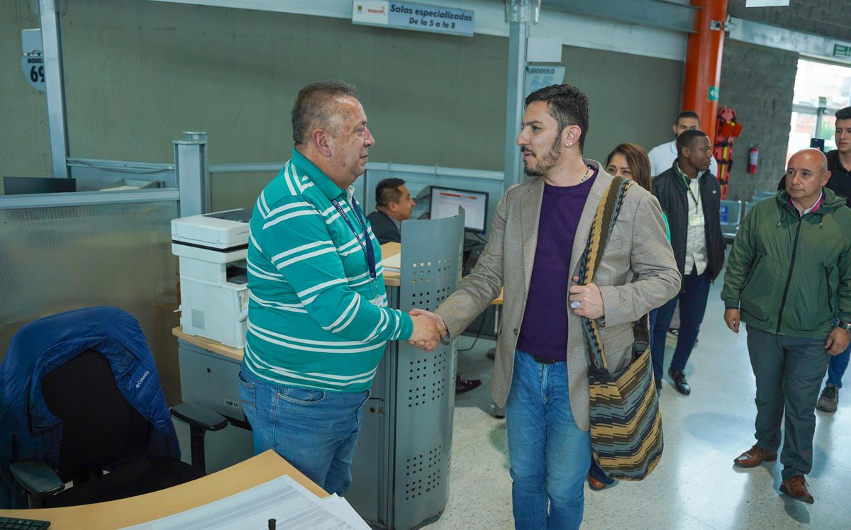 MinIgualdad_Col's tweet image. ¡MinIgualdad abre sus puertas en tu barrio!

Abrimos puntos de atención en el 20 de julio, Suba y Bosa para llevar la respuesta institucional a mujeres, juventudes, comunidades étnicas, personas LGBTIQ+, personas mayores y familias que han sido históricamente excluidas. 

¡Este…