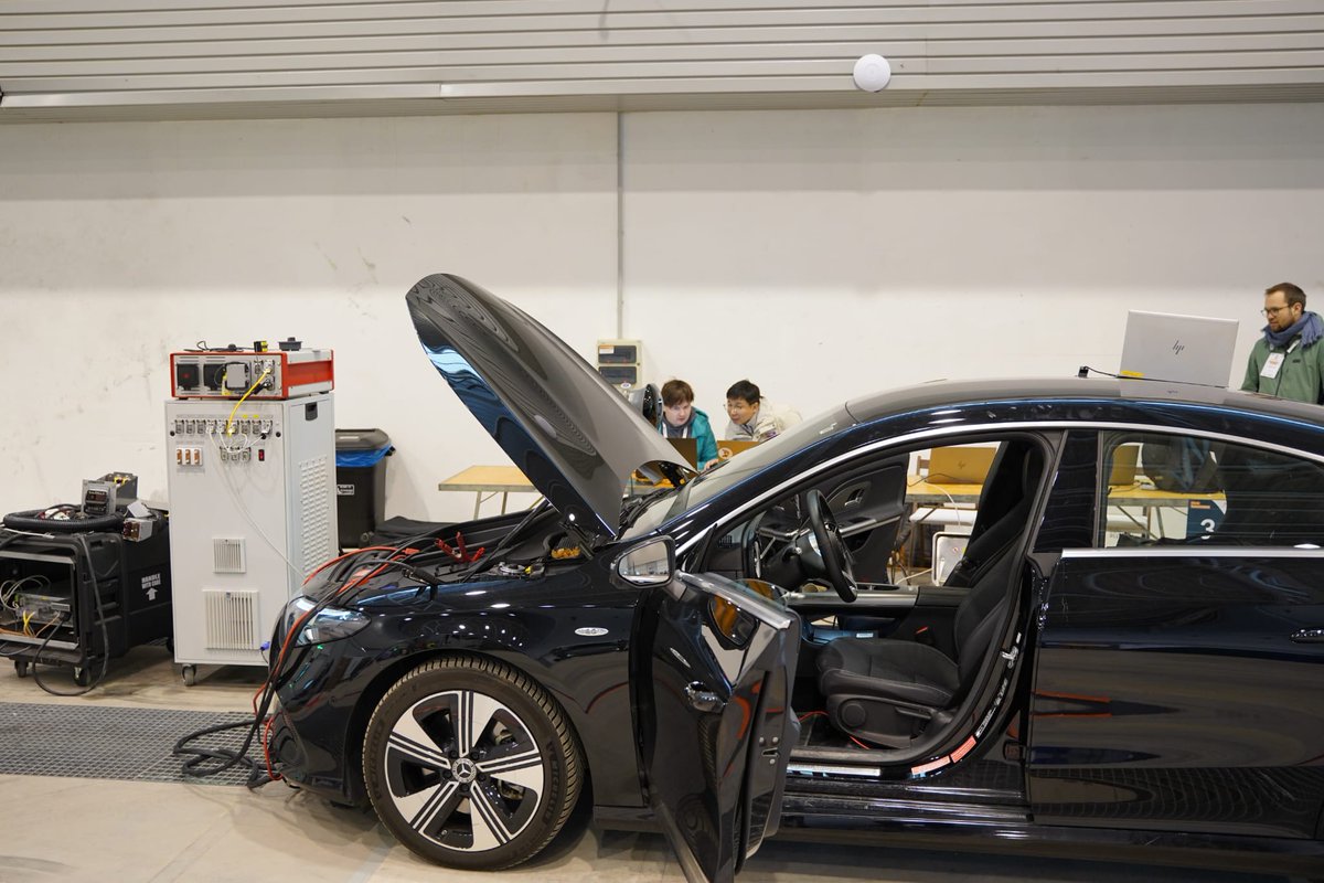 🚗 Testival convierte a TechnoPark MotorLand en epicentro de la innovación en movilidad eléctrica.

✔️ Más de 200 personas han participado en las diferentes actividades organizadas por <a href="/fCIRCE/">CIRCE - Centro Tecnológico</a> y <a href="/technoparkmotor/">Made in TechnoPark</a> en el parque alcañizano.

📎 f.mtr.cool/wwmbcsybqf