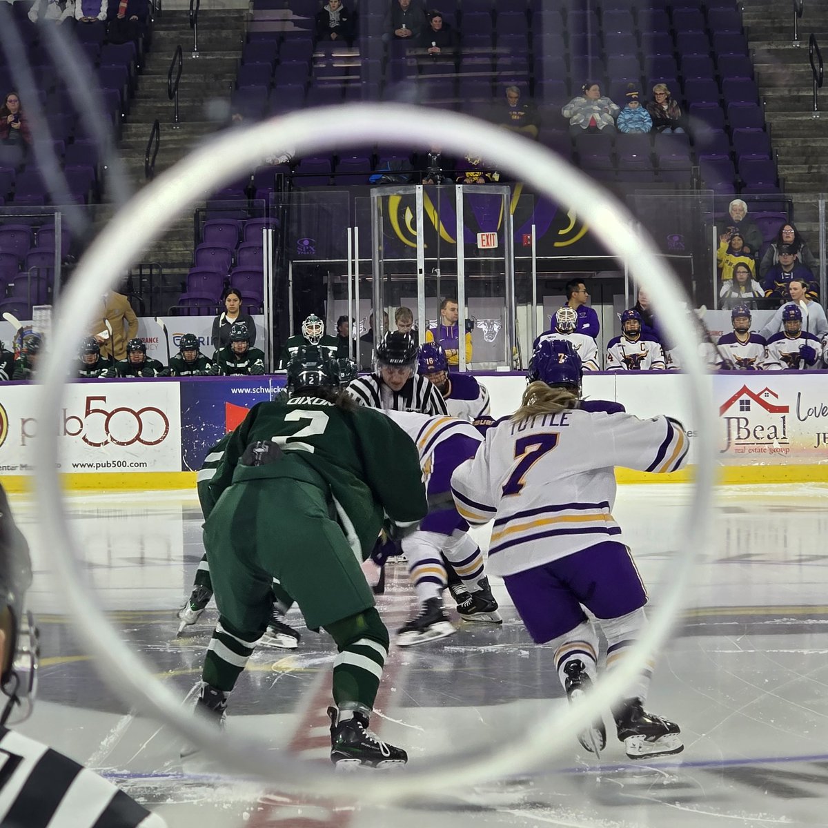 Obligatory #GlassHole puck drop <a href="/MinnStWHockey/">Minnesota State Women’s Hockey</a> vs Dartmouth Big Green <a href="/WCHA_WHockey/">WCHA Hockey</a> ##HornsUp