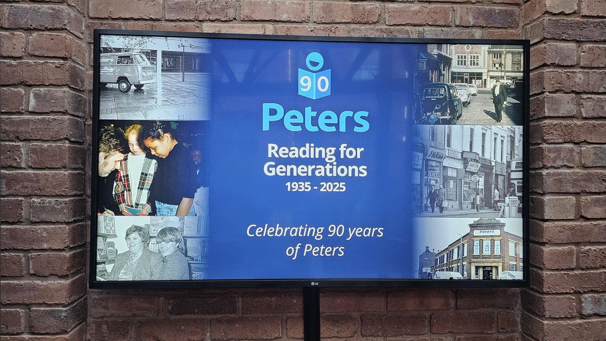 SherburnHighLib's tweet photo. @petersbooks Happy 90th birthday! Thank you for a wonderful 'Love Literacy 2025' conference. So many fabulous keynote speakers, trade stands, freebies and fantastic food! What a great event at #IETBirmingham 📚
Thank you! 🙌🩵 https://t.co/hiR4D8jhaD