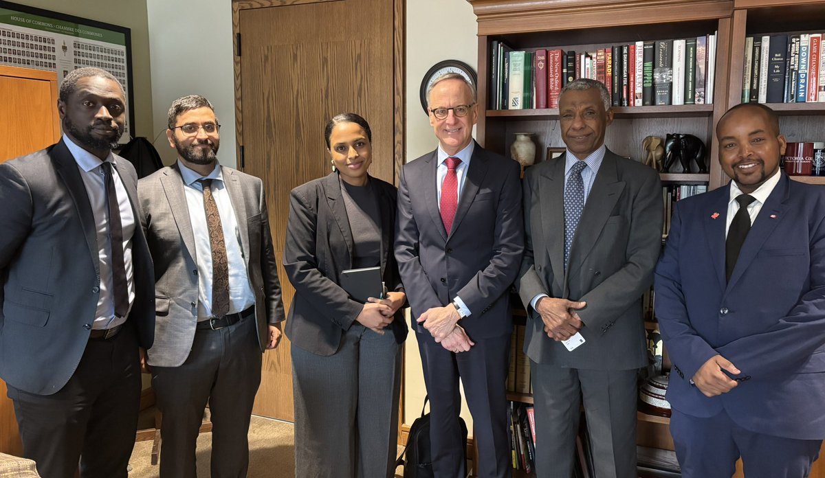 Rob_Oliphant's tweet image. I join civil society in condemning the ongoing atrocities in Sudan. I sat down with representatives from @Inter_Pares and @NCCM to discuss the humanitarian crisis in Sudan. We urge all parties to uphold international law, protect civilians, and allow the unimpeded passage of…