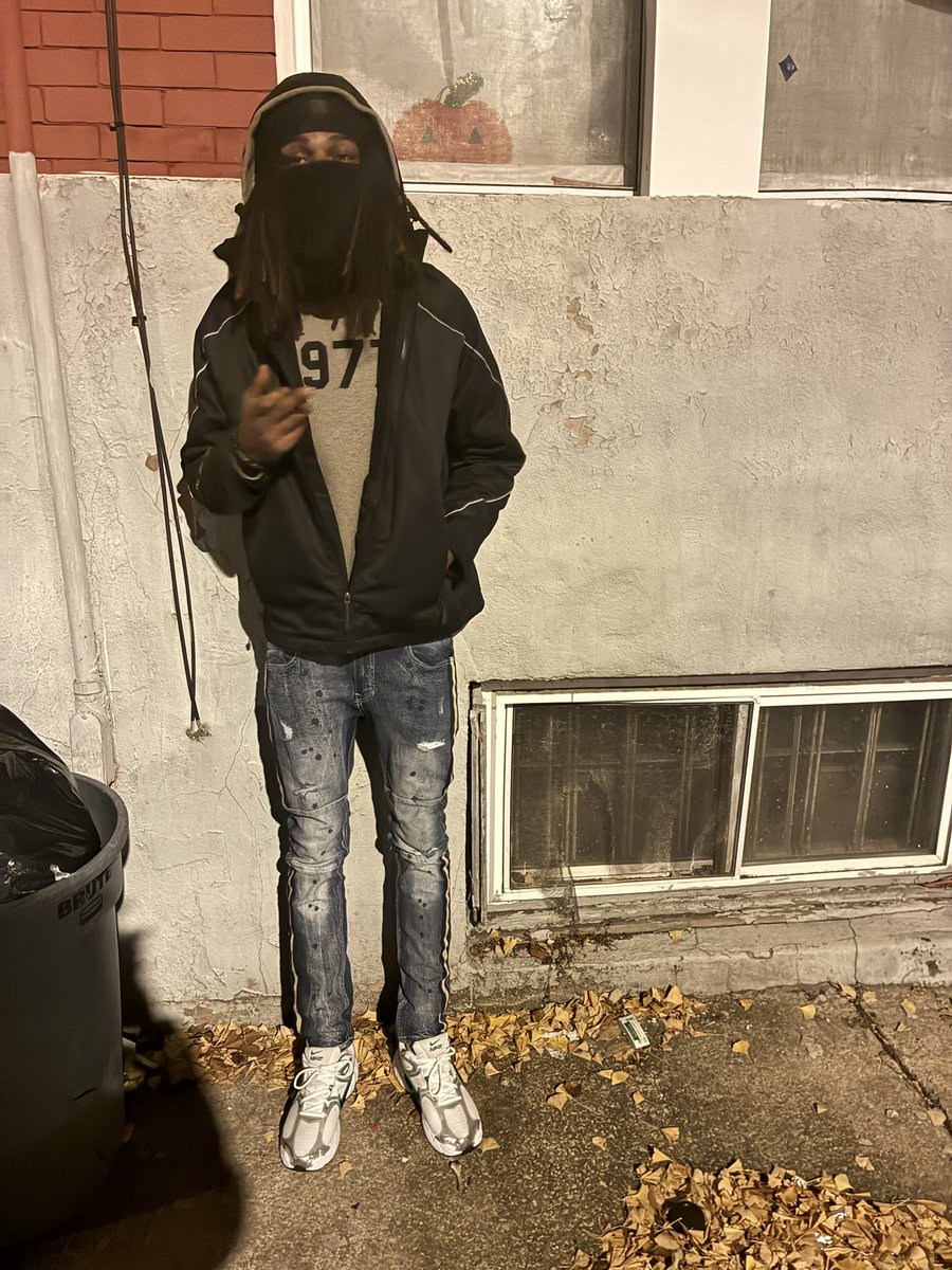 zystackzz's tweet photo. Been on some chill shxt 🦦 #Gttm #philly https://t.co/ZZSVq7emLV