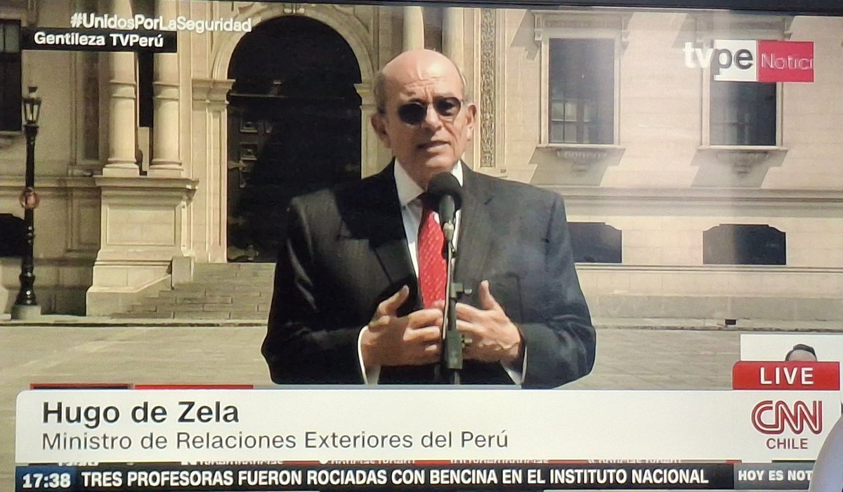 El Ministro de RR.EE de Perú, dijo que desde el lunes se trabajará con Chile y el gobierno de Boric para destrabar Venezolana.
"Lo que dijo el señor Kast, que es solo candidato, es imposible y no es relevante. Nosotros hablamos con Gobiernos, no candidatos".