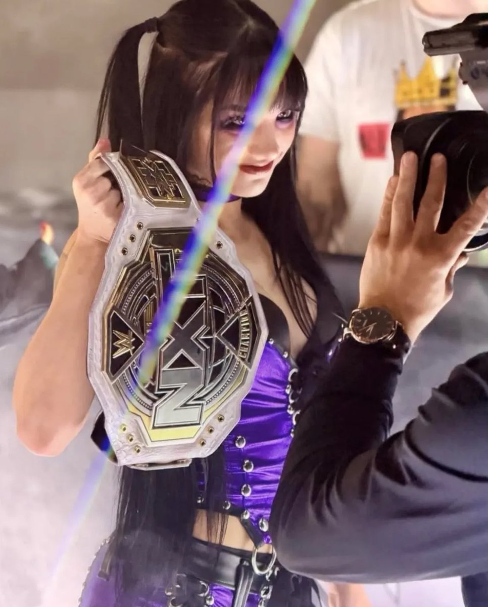 blisstatements's tweet image. Champ &amp;lt;/3