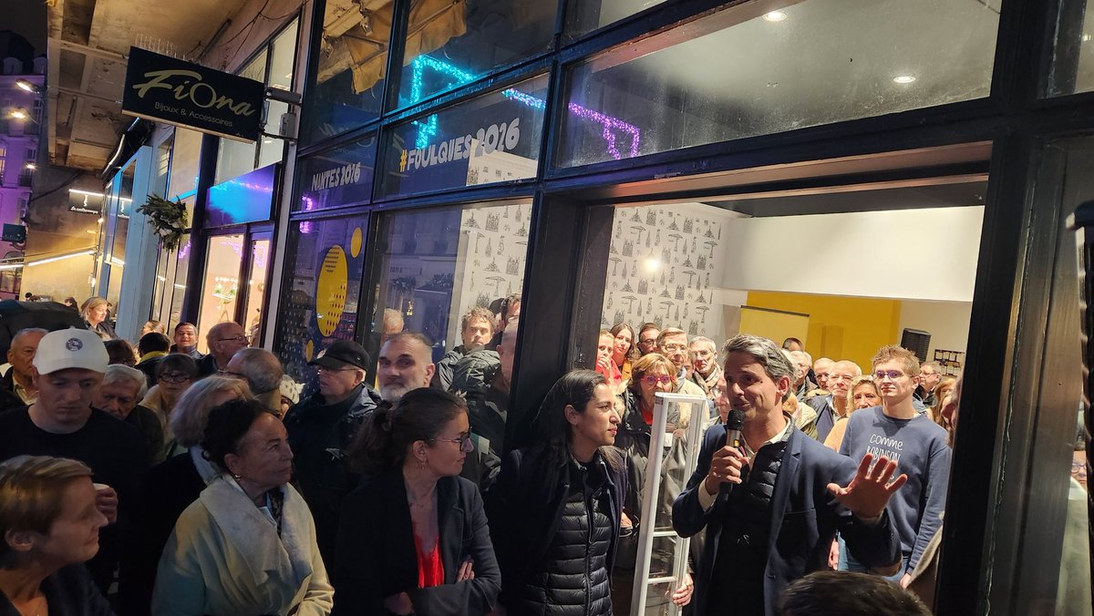 🎉 inauguration de la permanence de <a href="/Foulques44/">Foulques Chombart de Lauwe</a>
🔵 L’alliance de la droite et du centre est lancé et #SaintHerblain est au rendez-vous pour faire rayonner à nouveau notre métropole
👏 à Foulques, <a href="/sarahelhairy/">Sarah EL HAÏRY</a>  <a href="/guillaumerichar/">Guillaume RICHARD</a> <a href="/valerie_oppelt/">Valérie Oppelt</a> pour cette dynamique qui rassemble.