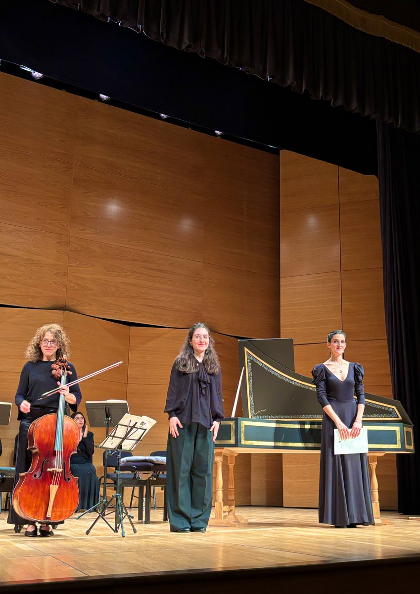 Pedro_Ce_Jota's tweet image. #EcceMulier. Bellísimas recuperaciones musicales del Monasterio de Santa Clara gracias al @ICCMU en el #EspacioTurina. Obras de #BlascodeNebra, #Montero y #Arquimbau en impecables interpretaciones. Tesoros ocultos que brillaron de nuevo.🌟