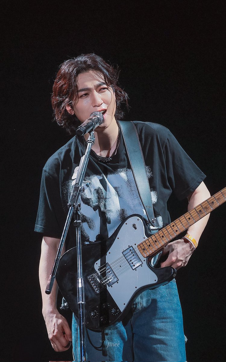 monstraykidsix's tweet image. Fineshyt