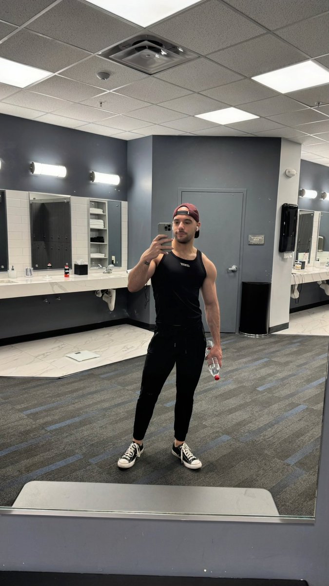 CoLawBoy's tweet photo. Working off all my thankfulness https://t.co/QvZMpEMGq3