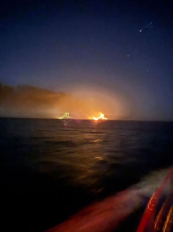 sentdefender's tweet image. Two oil tankers, the M/T KAIROS and M/T VIRAT, alleged to be part of the “Russian Shadow Fleet” exploded and caught fire earlier today in the Southern Black Sea, shortly after crossing north through the Bosphorus Strait in Turkey. The tankers, which were enroute to the Russian…