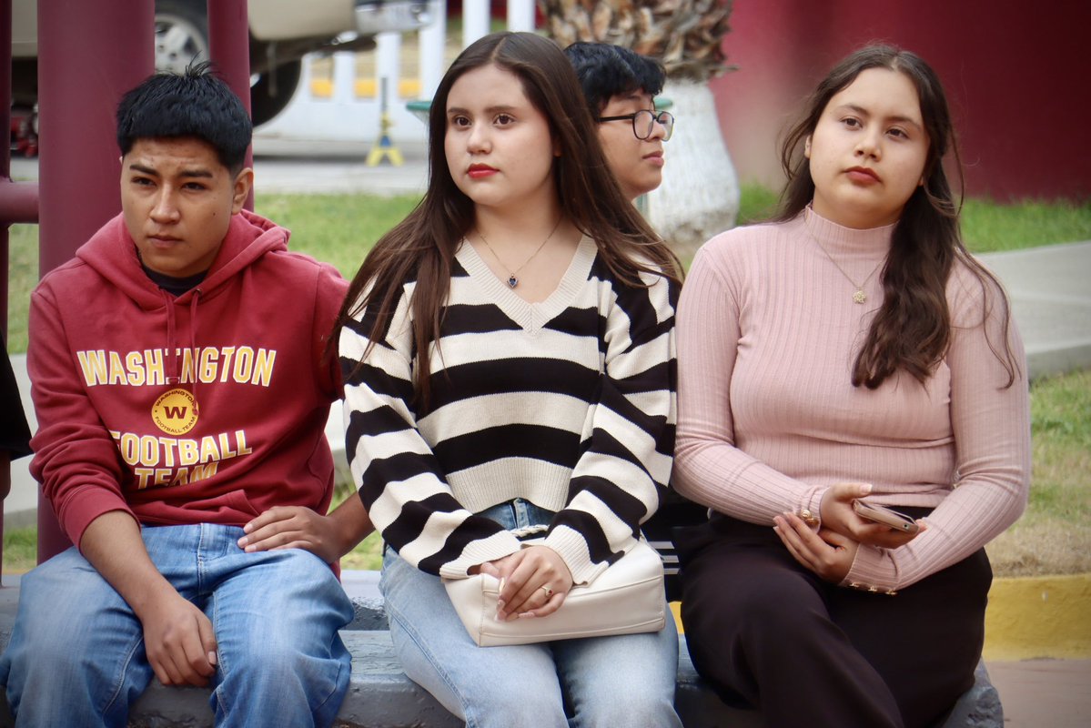 difhgo's tweet image. Agradecemos a las y los alumnos de la Preparatoria Zoebisch por su donativo de dulces y piñatas para la posada de las y los adolescentes del Centro PILARES Hidalgo. ¡Gracias por compartir alegría y hacer de este momento algo especial! ⭐️🎁🎄