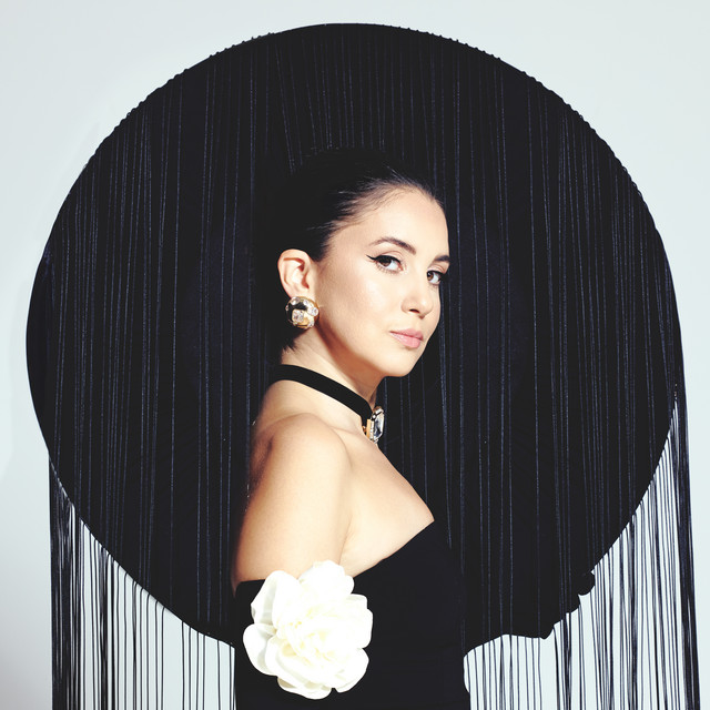 👀 Karsu Eurovision'a mı katılıyor?

Karsu, dün bir toplantı gerçekleştirdiğini ve çok mutlu olduğunu açıkladı. Bu duyulursa sevinçten bağıracağını söyledi. Eurovision sorulunca ise yorum yapmadı.

Hollanda'nın Eurovision'a katılımı belirsizliğini koruyor.