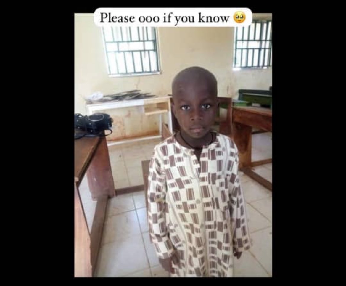 Richie_Ehdu's tweet image. “Hello I am a serving Corp member here in kebbi state, one day I visited an orphanage within the vicinity and I met this young boy named uzochukwu, he is a Christian, he is four years old, he was kidnapped and resold, the policemen caught the kidnappers, took them to court and…