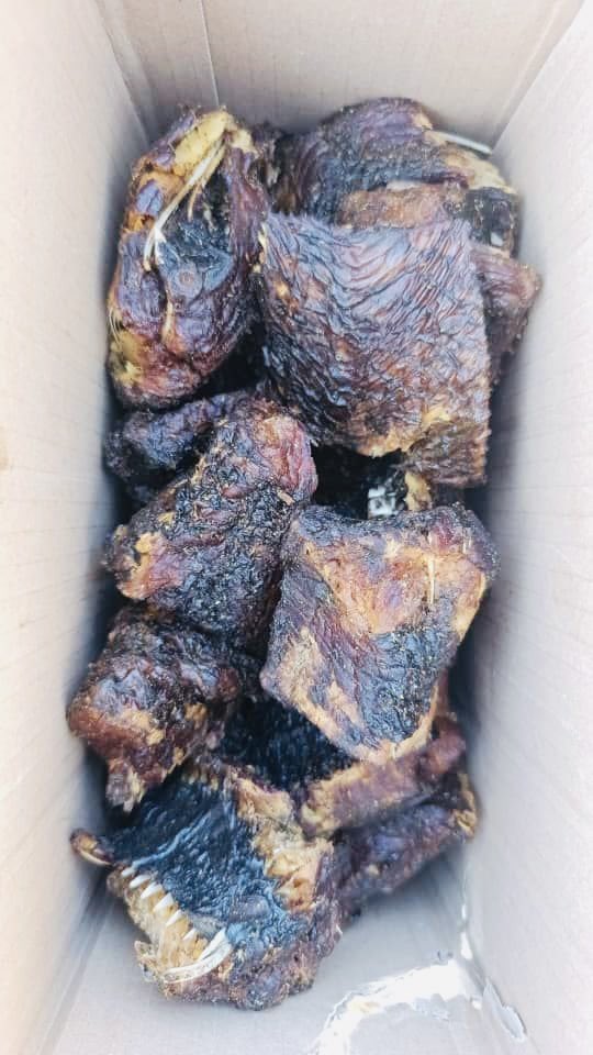 Kompletepot's tweet image. Why my fish beats the rest-sourced straight from the source. Wouldn’t you like these sitting pretty in your pot of soup?! Order via WA: 07030879456
Whether asa fish or bariga mangala, we got you. #FoodSpot #foodstuff #MadeinNigeria #BuyfreshEatfresh