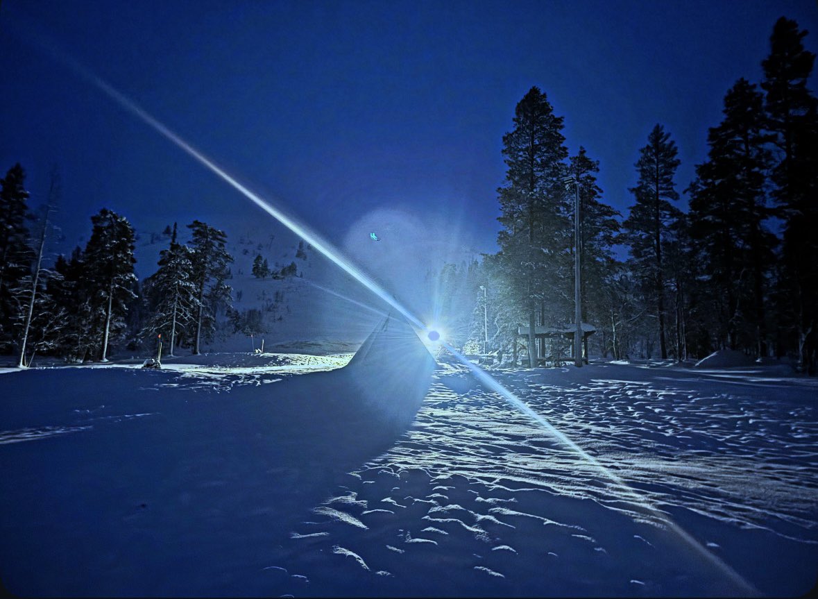 SkyBlueCrampy's tweet image. Lapland (a) Day 3… Santa knew of the Cov.. asked him for the League Title…  🩵☃️🦌🎄 #lapland #PUSB