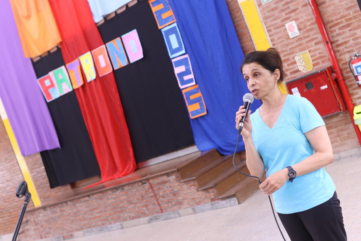 Acompañamos a los docentes y comunidad educativa de la escuela Escuela 11 DE 4 “Antonio Bucich” en la celebración de su Patrono. Estamos felices de estar junto a los docentes en las escuelas día a día.

#SEducA #JuntoAlDocente