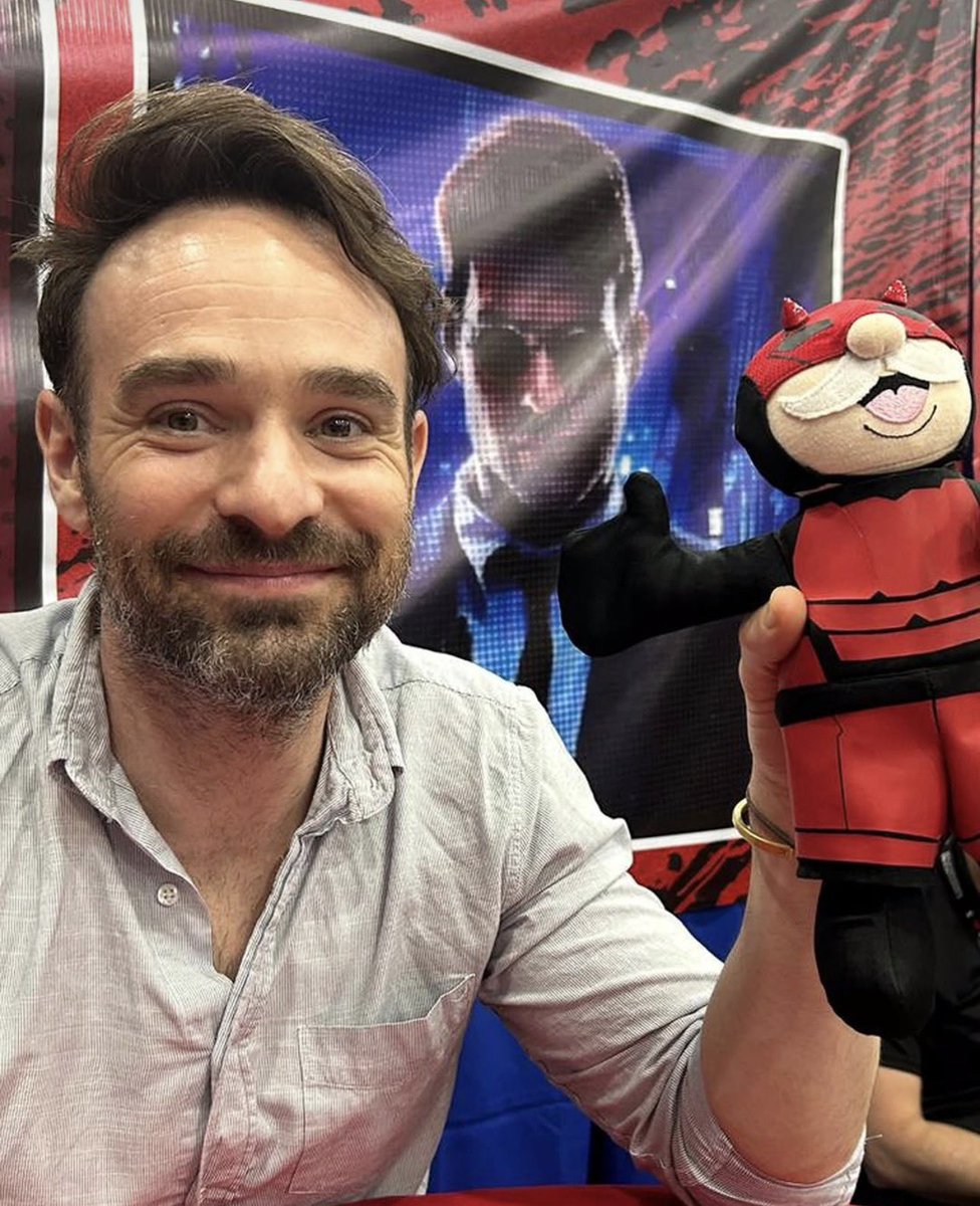 Charlie Cox  🥰 🇬🇧