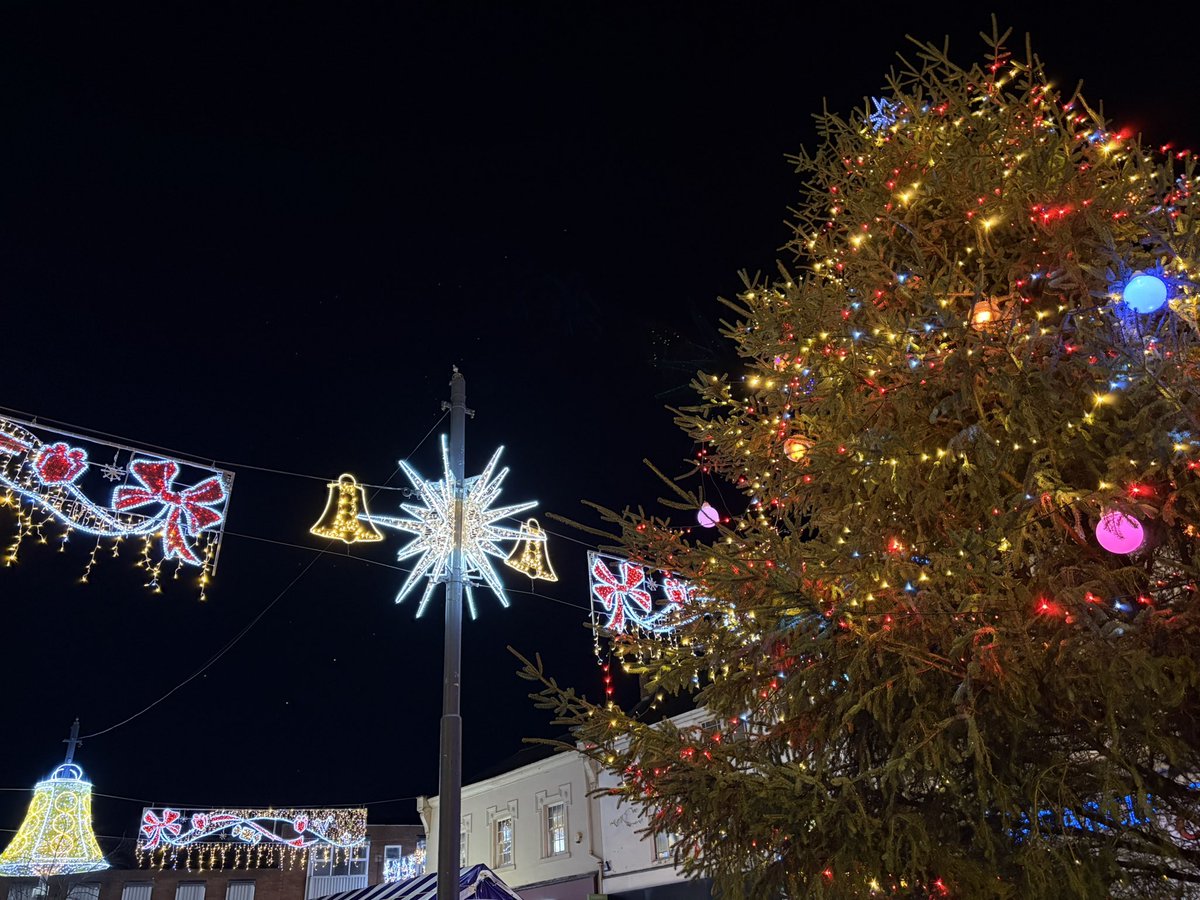 CharnwoodBC's tweet image. 🎅🏻✨It’s beginning to look a lot like Christmas in Loughborough!