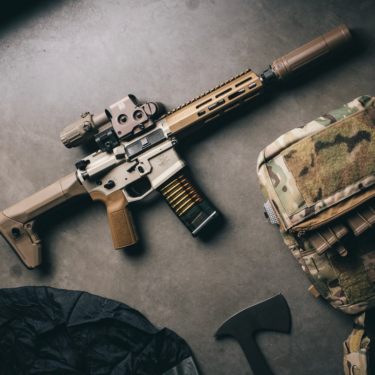 Firearms_Depot's tweet image. Calling all FDE fans! 🤎🔥
This setup is a whole vibe — clean, coordinated, and ready for range day.
Would you run it or swap something out?
#FDE #GunSetup #AR15 #RangeReady #FirearmsDepot