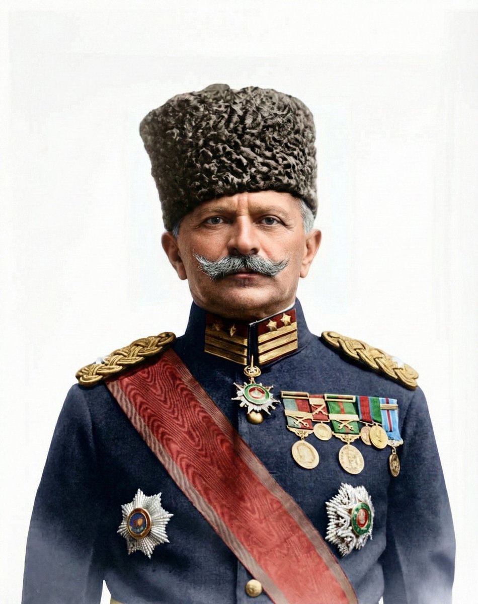 ConflictTR's tweet image. 🔴 Çöl Kaplanı Fahreddin Paşa’nın fotoğraflarının yapay zeka ile renklendirilmiş halleri.