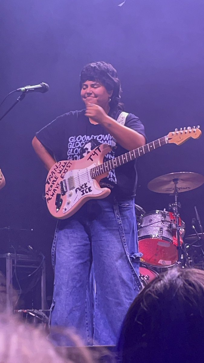 irehjis's tweet image. my goat 💔💔