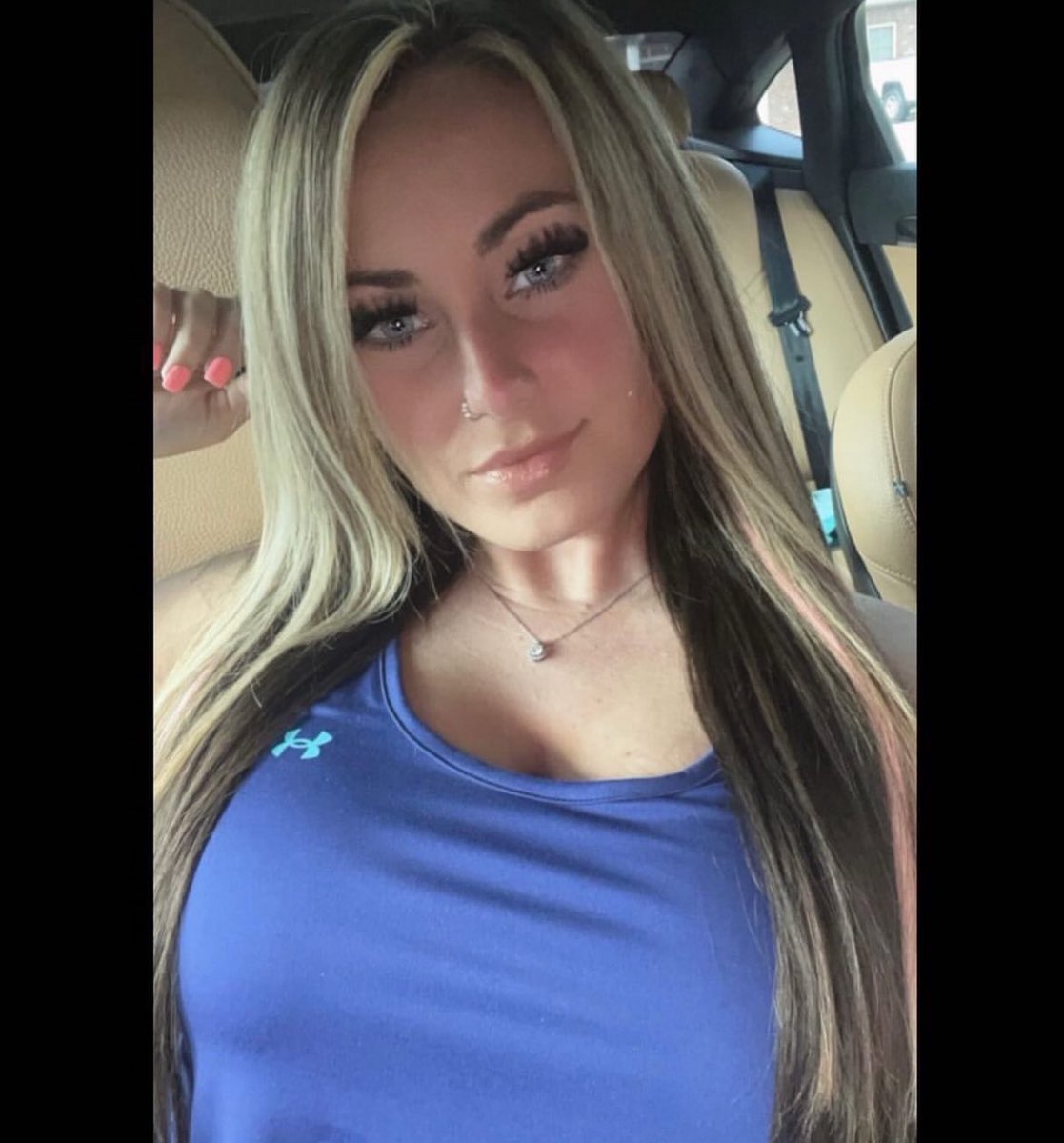 leah tweet media