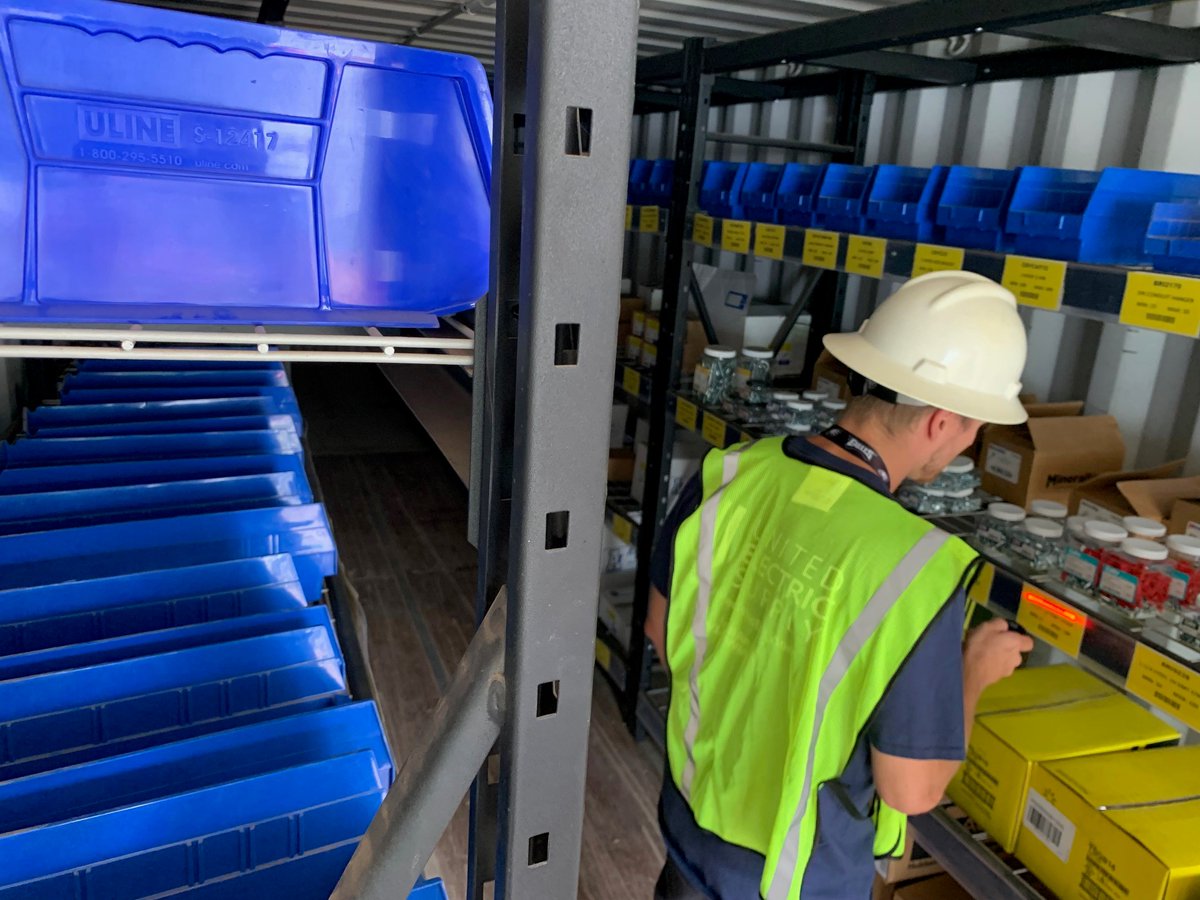 UnitedElectricS's tweet image. Customize inventory management based on your needs.
Learn More: bit.ly/4hDMEEL
#wiredforexcellence #unitedforexcellence #materialhandling #inventorymanagement #storeroommanagement #onsiteservices