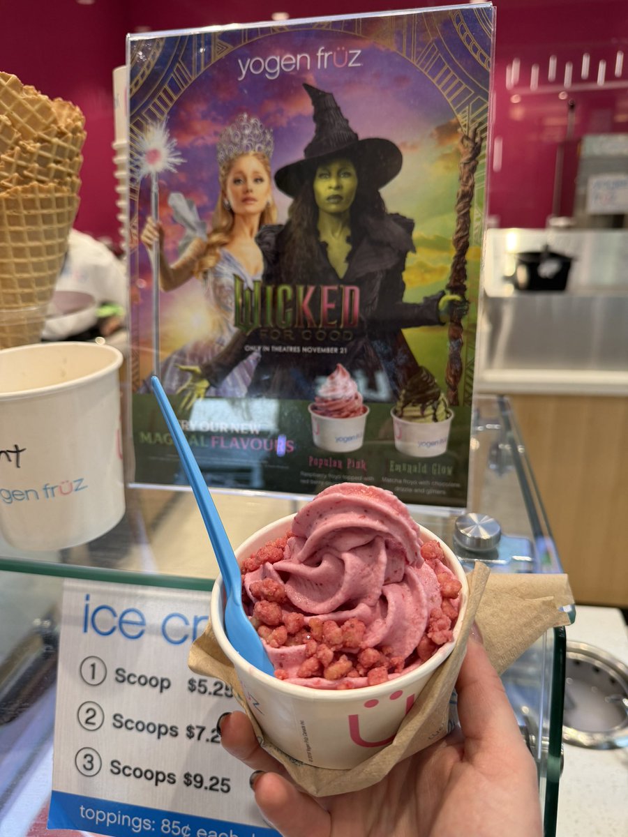 Coops🌚 tweet media