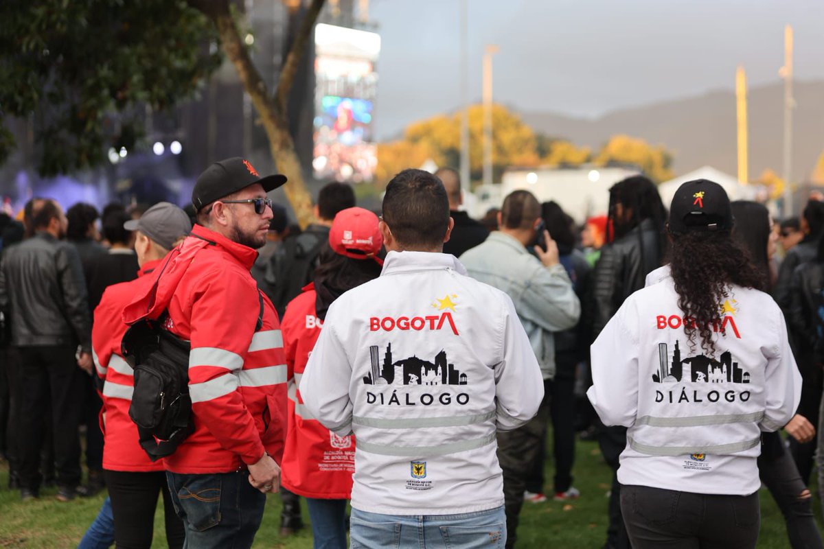 ¡Esta ciudad vibra como toda una #CapitalDeEventos! 

Este fin de semana en Bogotá habrá 35 eventos diferentes. Los conciertos de Dua Lipa, Beéle, el Megaland, así como el cuadrangular entre <a href="/FortalezaCEIF/">Fortaleza</a> vs <a href="/ABucaramanga/">Atlético Bucaramanga</a>, y muchos más.

Algunos recomendados impulsados por