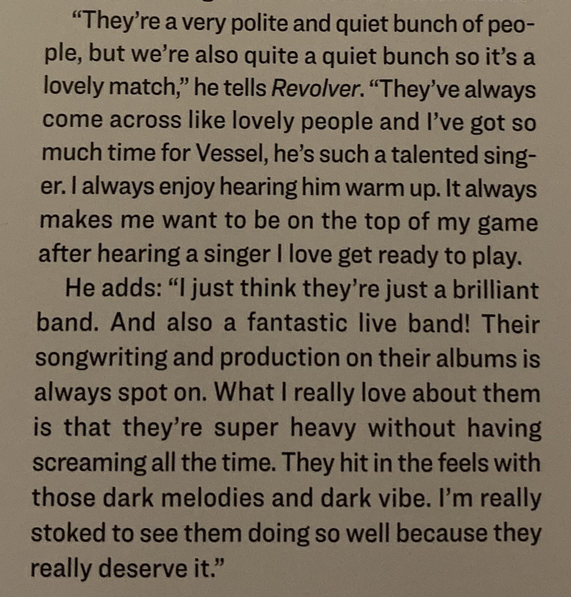 sapphiresavi0ur's tweet image. My favorite genre of interview is when people are asked about vessel from sleep token and they absolutely brag about him