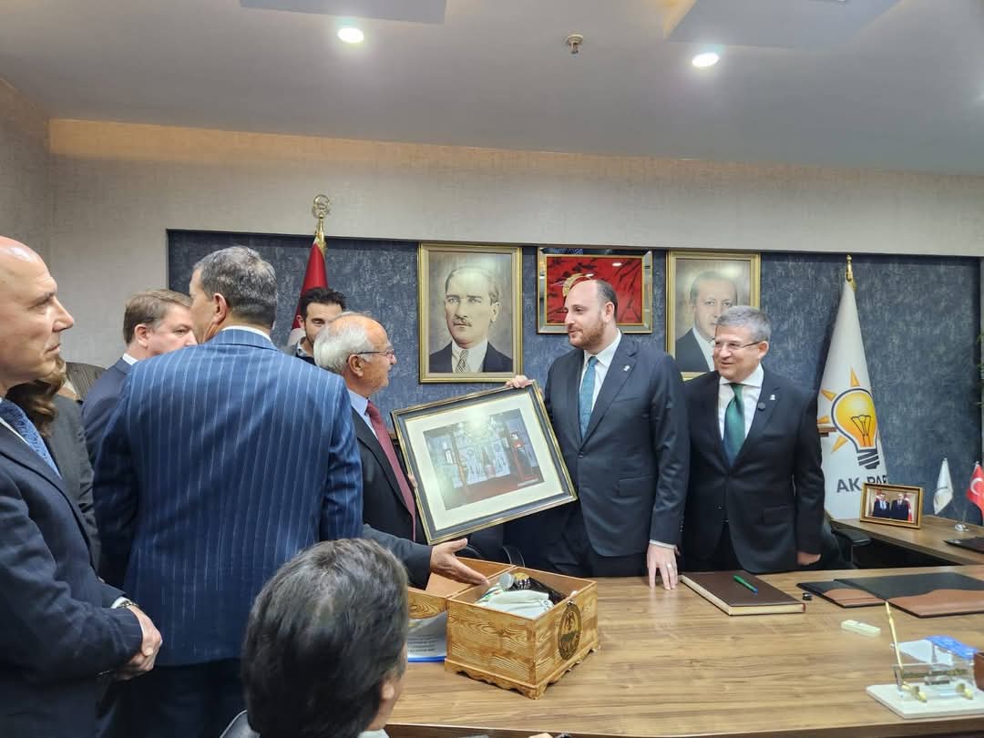 AK Parti Genel Başkan Yardımcımız ve Genel Merkez Teşkilat Başkanımız Sayın Ahmet Büyükgümüş'ü Ak Parti Denizli İl Başkanlığımızda Teşkilatımızla birlikte ağırladık. 

#AKParti