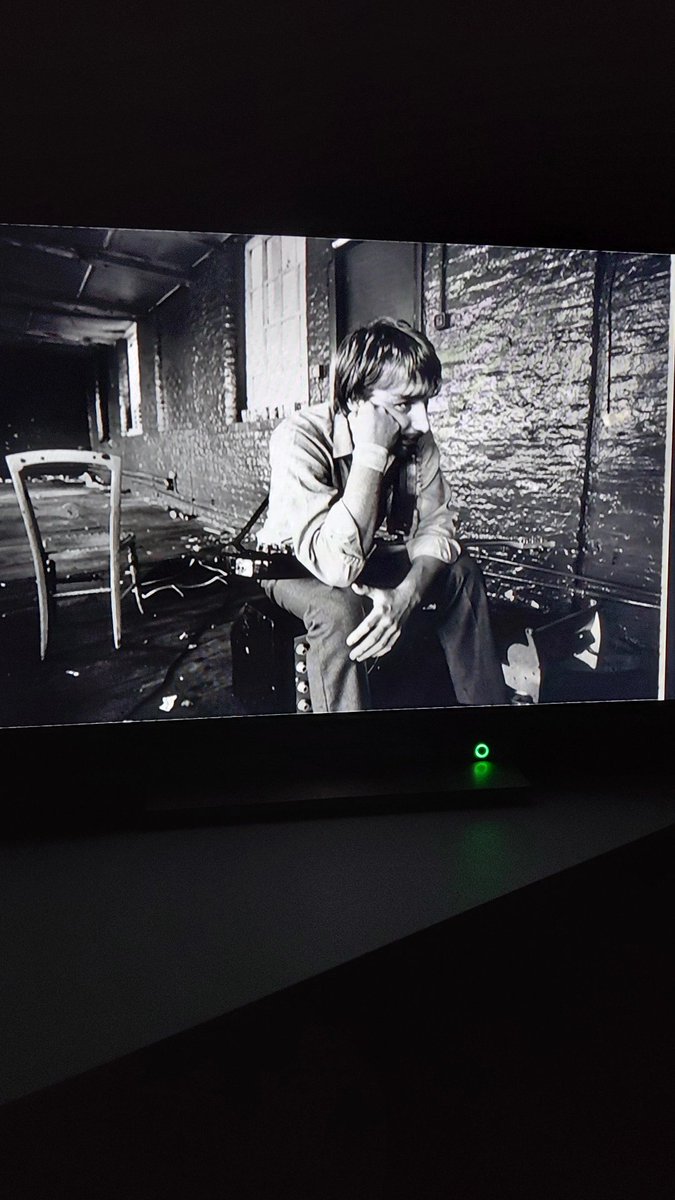 KatiesDisorder's tweet photo. Loving it #GreatestBassLines Peter Hook on #SkyArts 🎸📺 lovely to see iconic bass players talk about his work. 🎶🙂 https://t.co/Q6Qmfrag2r
