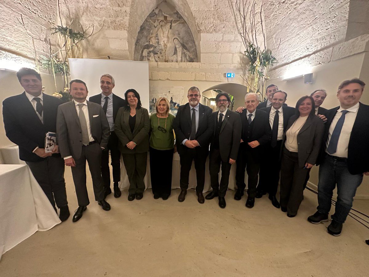 📍Oggi a #Lecce al convegno sulla #partecipazione, tratto dal libro dell’avv. Giuseppe Mosa, ospiti di <a href="/federterziario/">FederTerziario</a>. Un importante momento di riflessione e di confronto di alto livello, dove abbiamo potuto approfondire il tema e definire prospettive future sul tema.